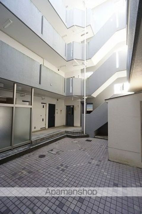 グリーンプラザ春日201の外観