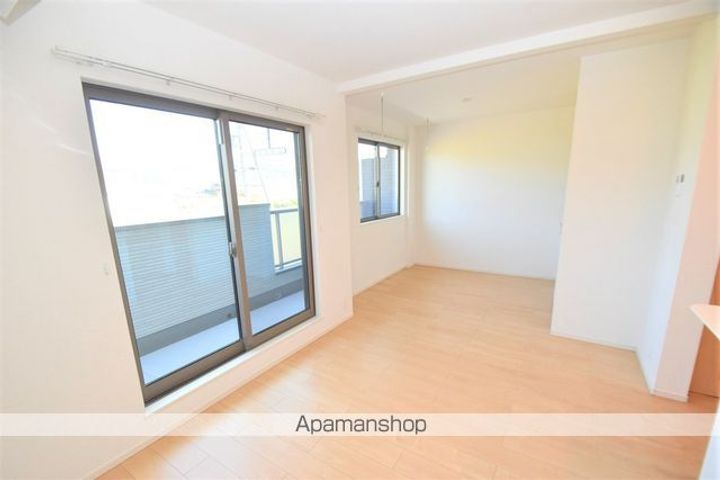 熊本県八代市井上町の賃貸アパートの居間