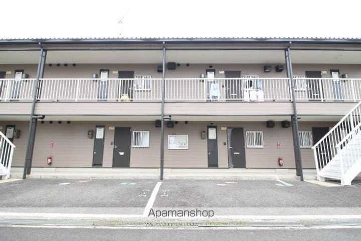 シティハイツカサミアⅡ棟の外観