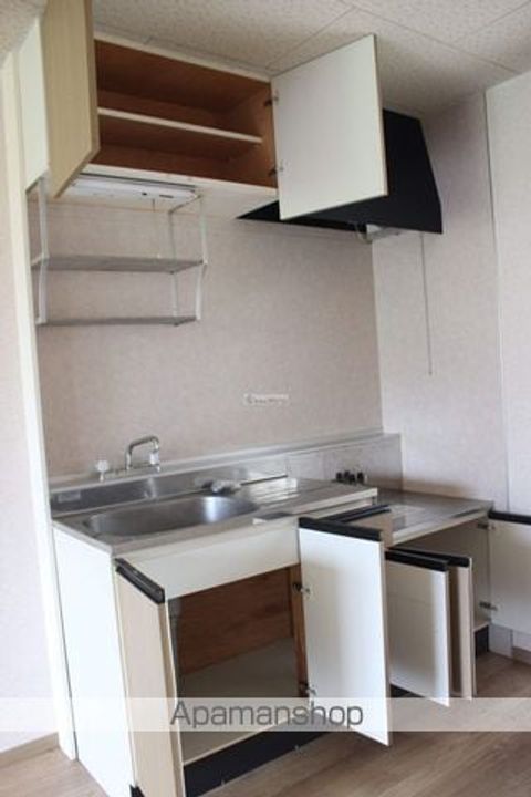 サンライフわかば101号室の内装