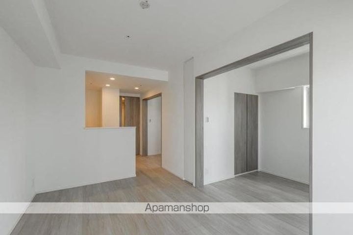 グランエール西日暮里の居間