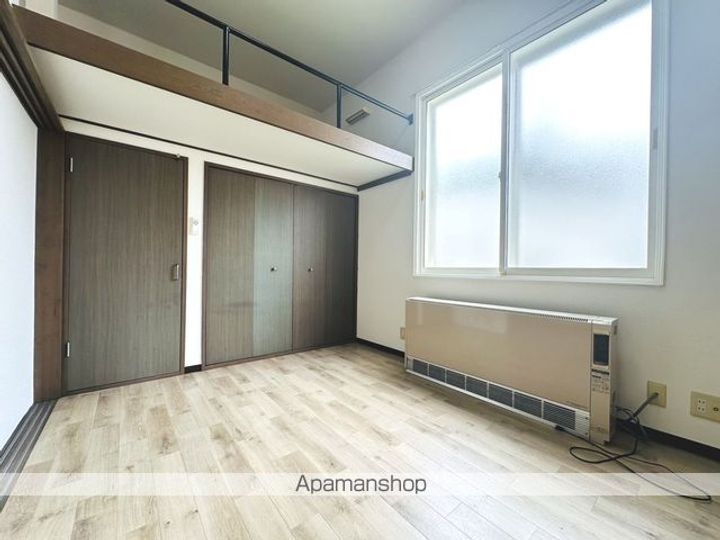リージャストマンションむさし野103の内装