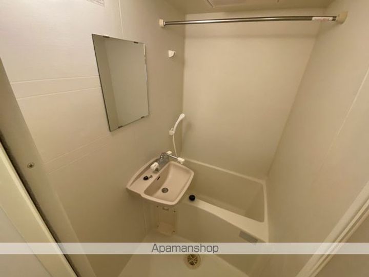 レオパレス西原108の風呂