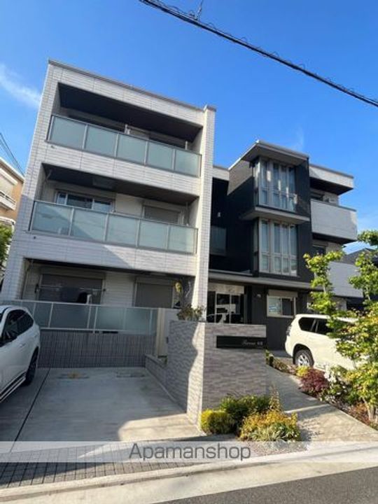 フォレナ東雲の外観