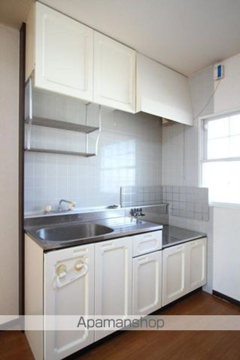 香川県高松市上福岡町の賃貸アパートのキッチン