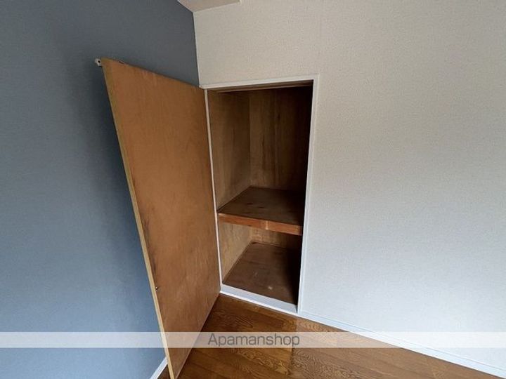 愛知県一宮市赤見4丁目の賃貸マンションの内装