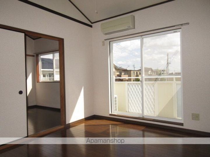 フレンドパーク福沼203の居間