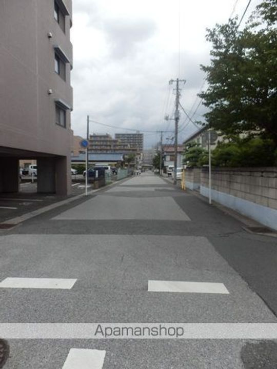 千葉県千葉市中央区南町3丁目の賃貸マンションの周辺