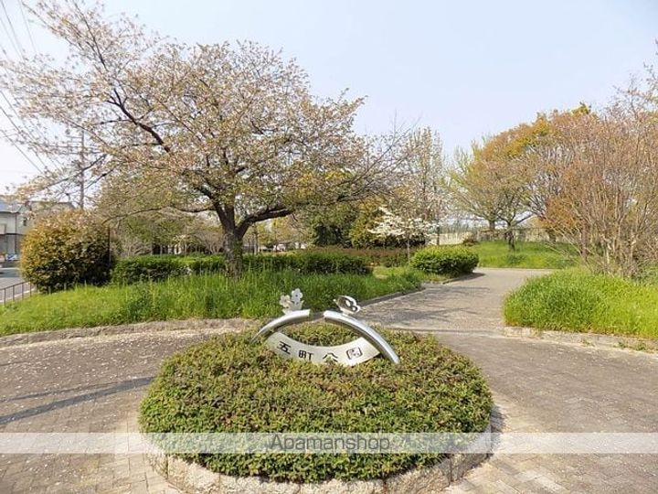 クレフラスト坂井戸の周辺