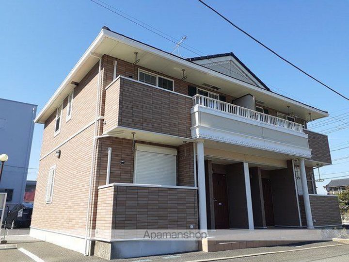 プラシードの外観