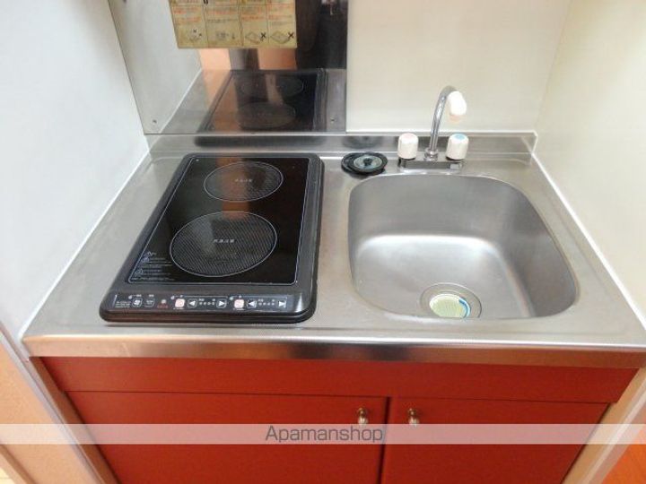 レオパレス樹木203のキッチン