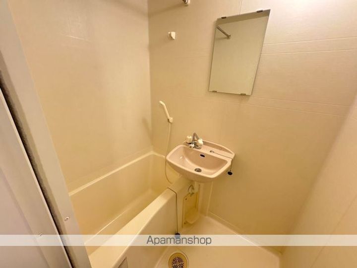 レオパレスLUKEの風呂