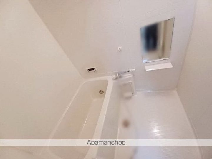 ファミーユ松原B棟N104の風呂