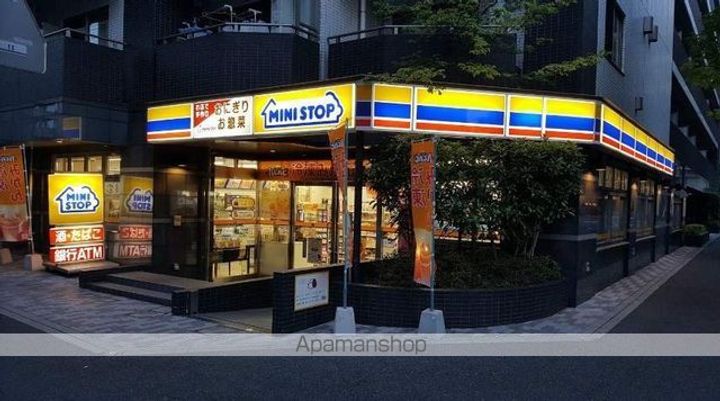 ファミーユ第2前川ビルの周辺