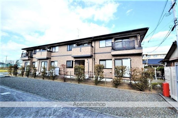 熊本県八代市中北町の賃貸アパートの外観