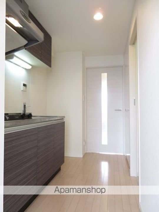 レジデンス片平の玄関