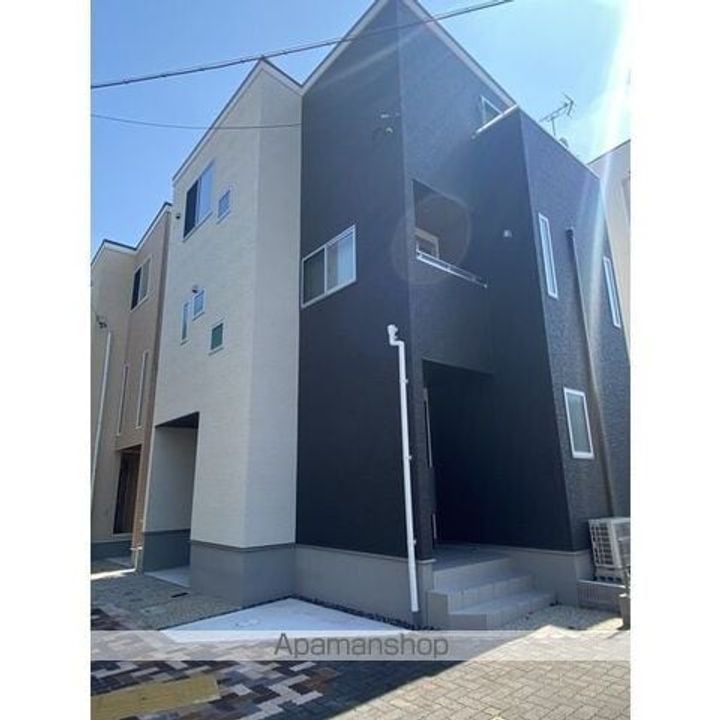 愛知県名古屋市東区芳野3丁目(一戸建)の賃貸物件の外観