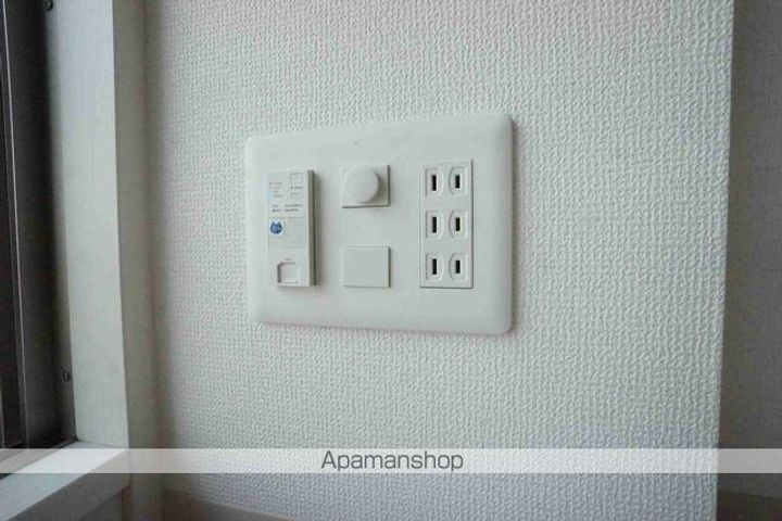 エステムコート名古屋ライブゲート303の内装