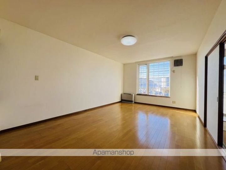 メゾンドピュアA棟202の内装