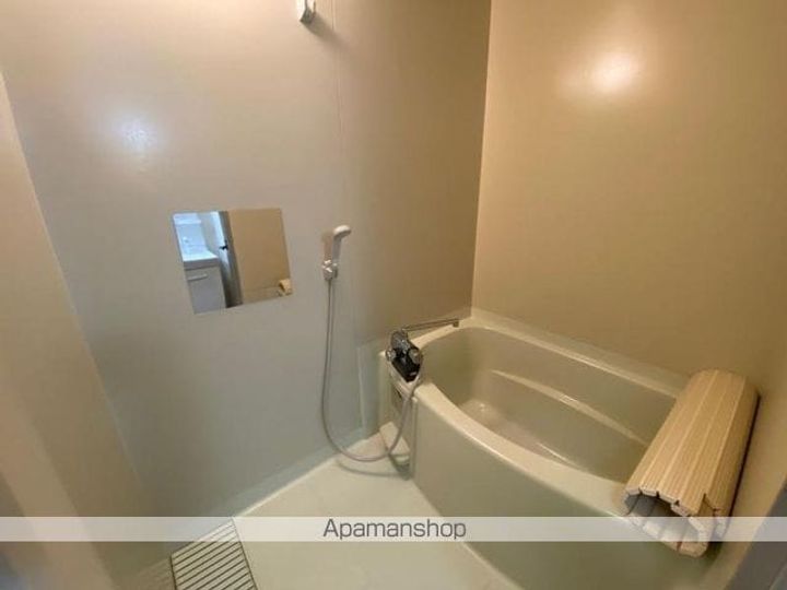 香川県高松市成合町の賃貸アパートの風呂