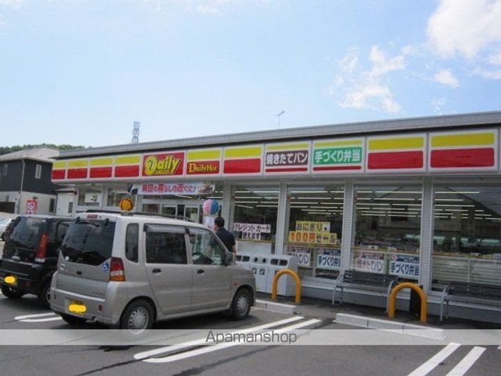 LE PRINTEMPSの周辺