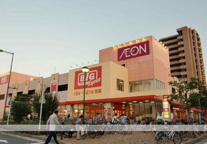 ユイットロワの周辺