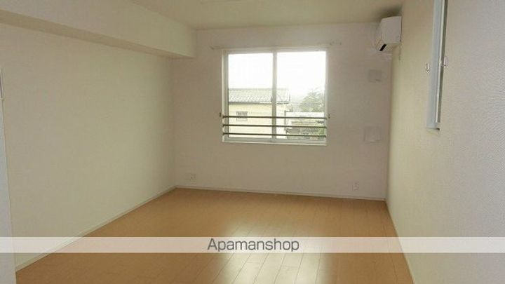 カルムⅢ中央Bの居間