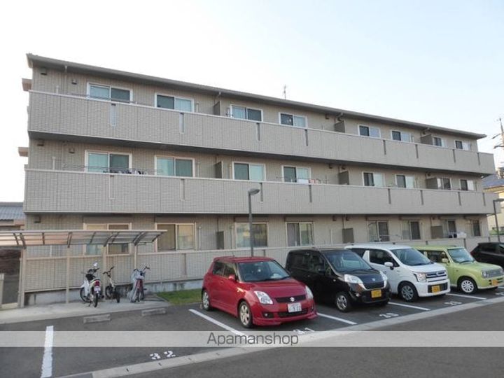 滋賀県大津市大萱6丁目の賃貸アパートの外観