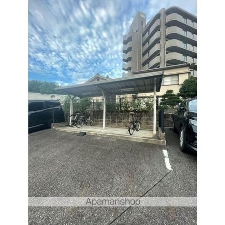 アンプルール ブワ シャトーの外観