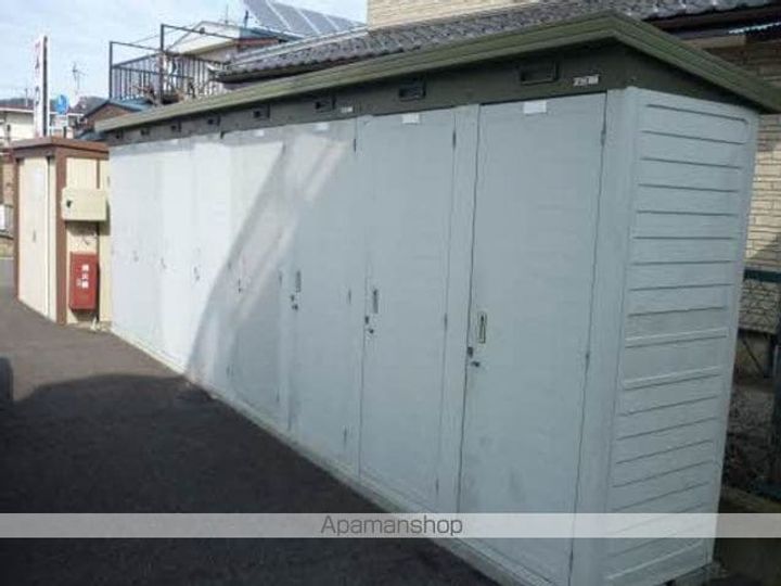 長野県千曲市大字戸倉の賃貸アパートの外観