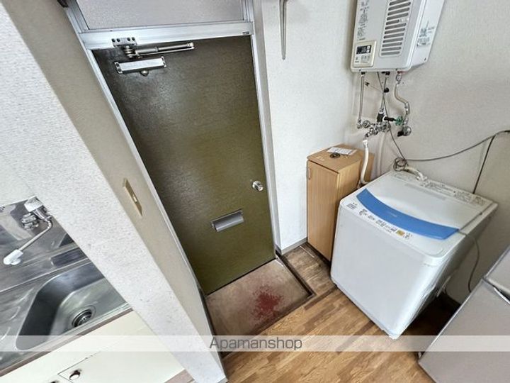 ヴァンベール亀田103の内装