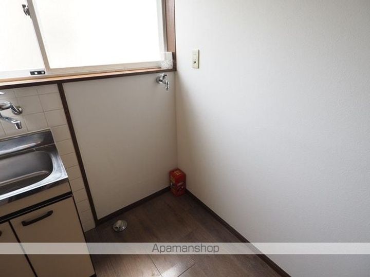 ロイヤル長久保B棟201の内装