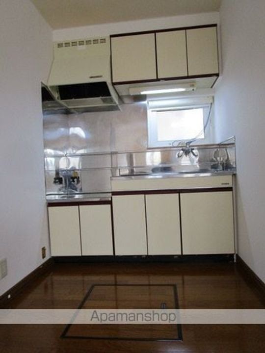 ロブ・ノールの内装