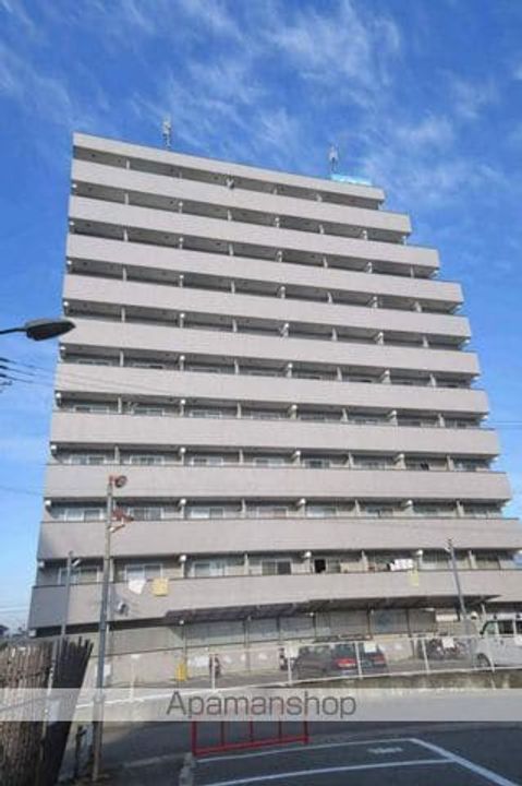 イズミ821105の外観