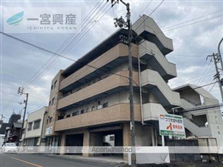 来島第1ビル401号室の外観