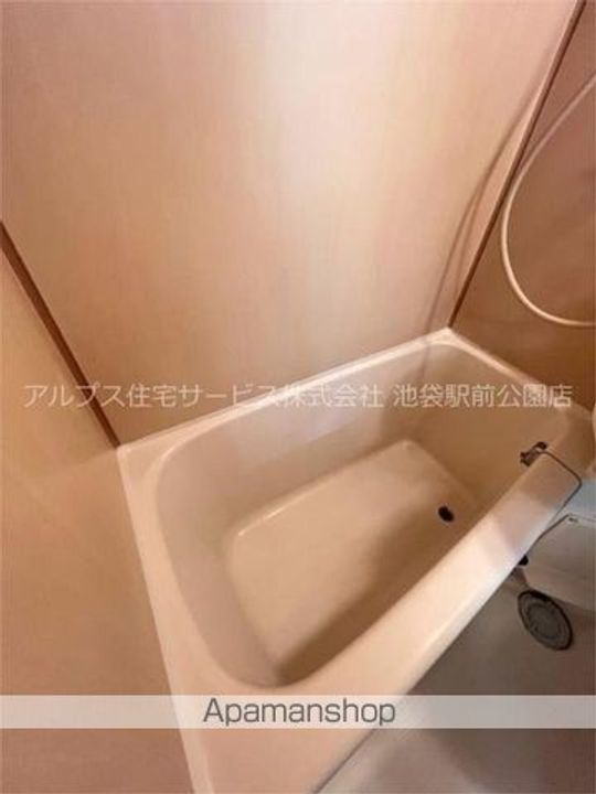 ホワイト大山202の風呂