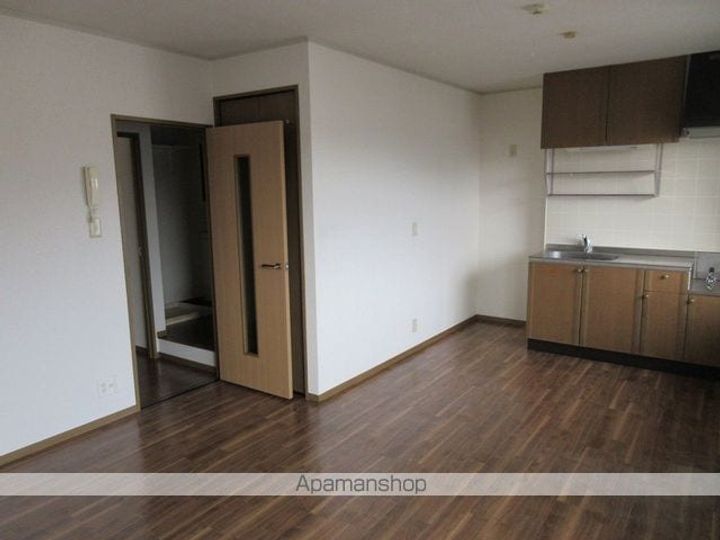 T−スクエアA・BA202の内装