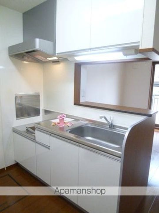 東京都国立市谷保の賃貸アパートのキッチン