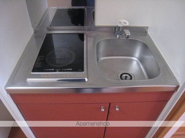 レオパレスサクランボヒルズ102のキッチン