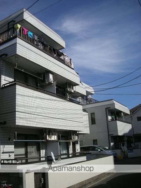 第三アイキハイツ106の外観