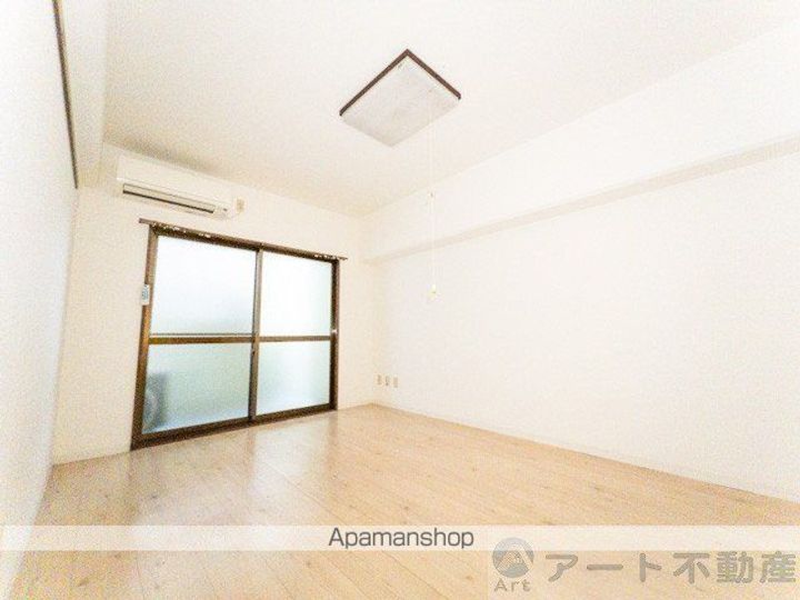 リオン・ドールの居間