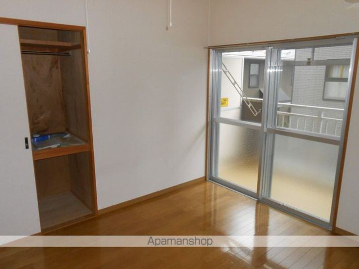 長野県松本市石芝3丁目の賃貸マンションの内装