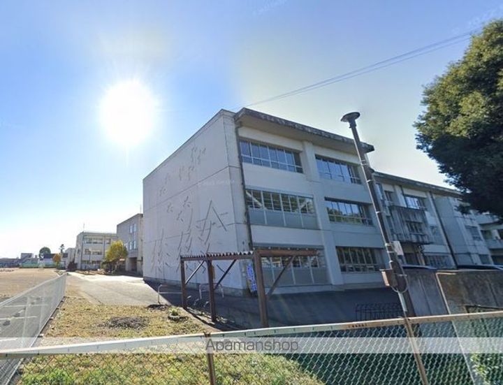 群馬県邑楽郡大泉町城之内5丁目の賃貸アパートの周辺
