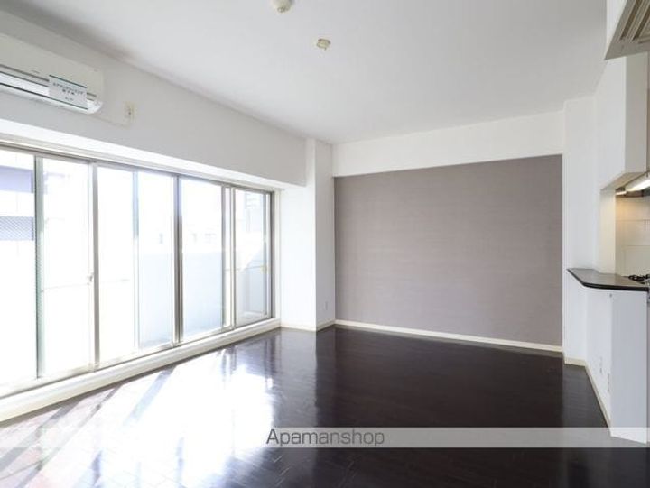 GRAN DUKE千代田の居間