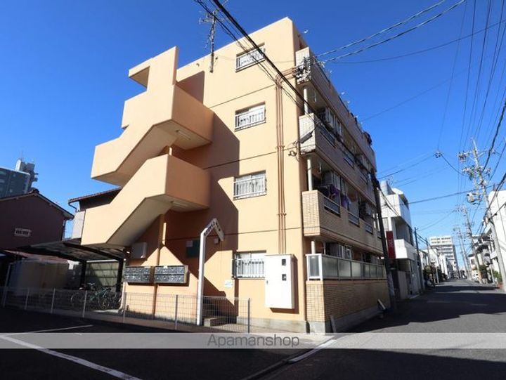 サンシャインサツキ205号室の外観