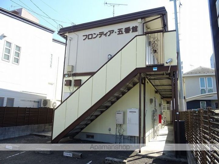 フロンティア5番館の外観