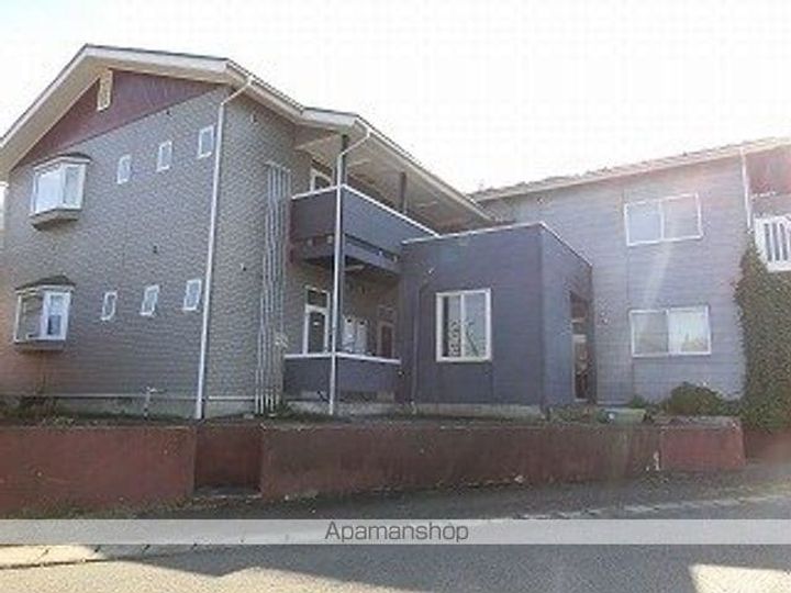 岩手県滝沢市大崎の賃貸アパートの外観