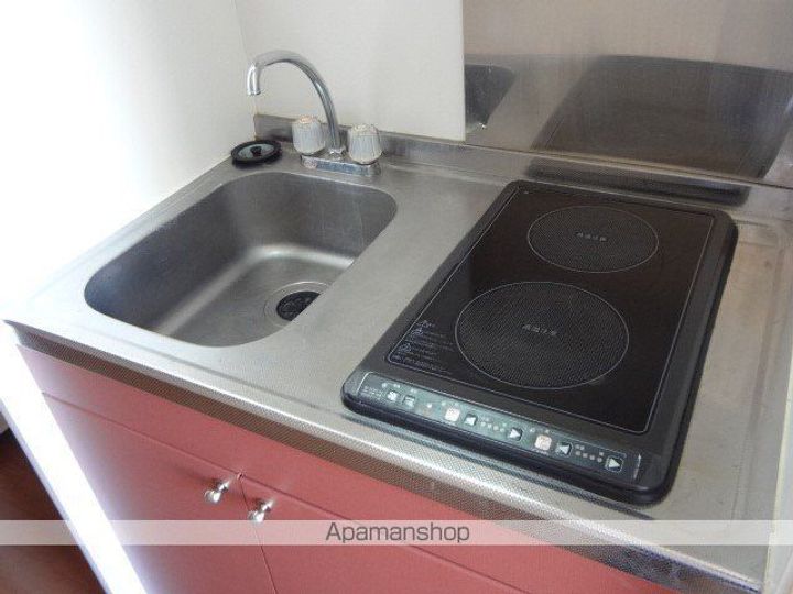 レオパレスプラド岩塚101のキッチン