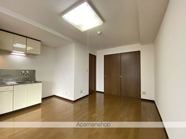 ユニBOX2507の内装