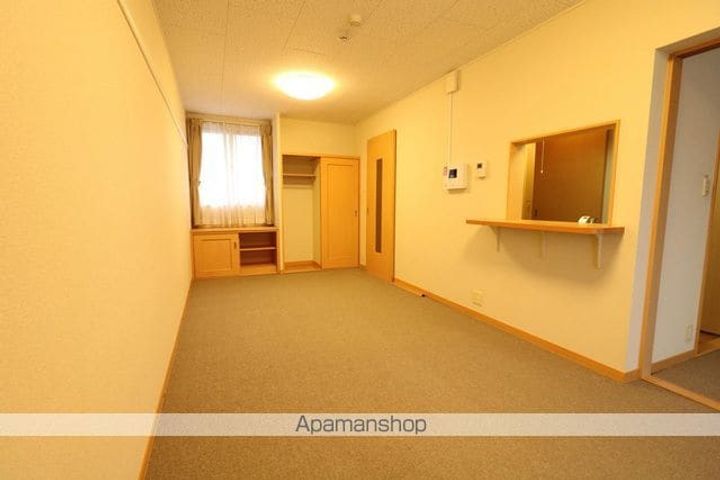 レオパレスCALMA206の居間